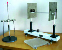 Демонстрационная установка «Конденсатор универсальный раздвижной»  - fgospostavki.ru - Миасс