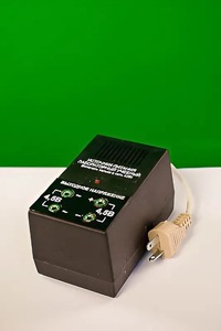 Источник питания лабораторный учебный - fgospostavki.ru - Миасс