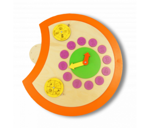 Настенный игровой модуль в виде части гусеницы-времени - fgospostavki.ru - Миасс