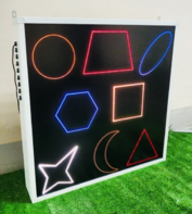 Панель интерактивная со светящимися цветными фигурами - fgospostavki.ru - Миасс