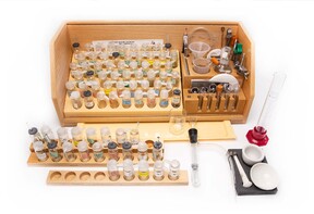 Микролаборатория для химического эксперимента (с ППГ, набором керамики и фарфора) - fgospostavki.ru - Миасс